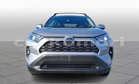 Acheter Occasion Voiture Toyota RAV4 Gris à Moroni, Grande Comore Acheter Occasion Voiture Toyota RAV4 Gris à Moroni, Grande Comore