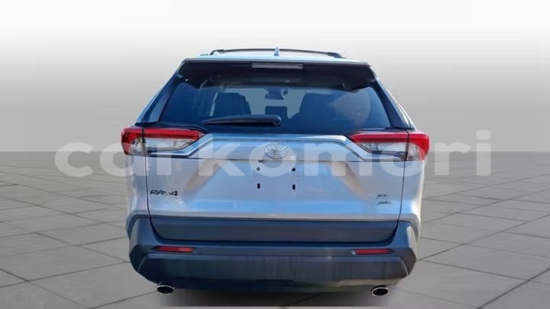 Big with watermark toyota rav4 grande comore moroni 4006