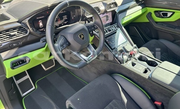 Acheter Occasion Voiture Lamborghini Urus Gris à Fomboni, Mohéli Acheter Occasion Voiture Lamborghini Urus Gris à Fomboni, Mohéli