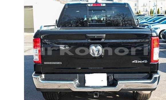 Acheter Occasion Voiture Dodge RAM Noir à Moroni, Grande Comore Acheter Occasion Voiture Dodge RAM Noir à Moroni, Grande Comore