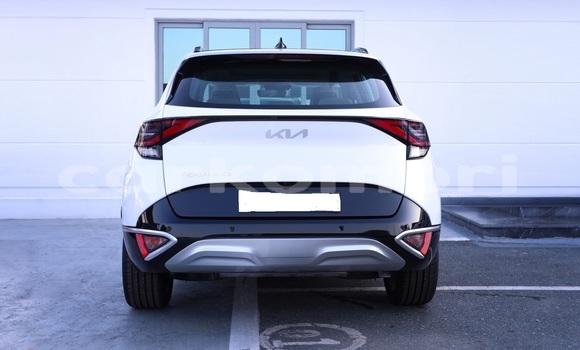 Acheter Occasion Voiture Kia Sportage Blanc à Moroni, Grande Comore Acheter Occasion Voiture Kia Sportage Blanc à Moroni, Grande Comore