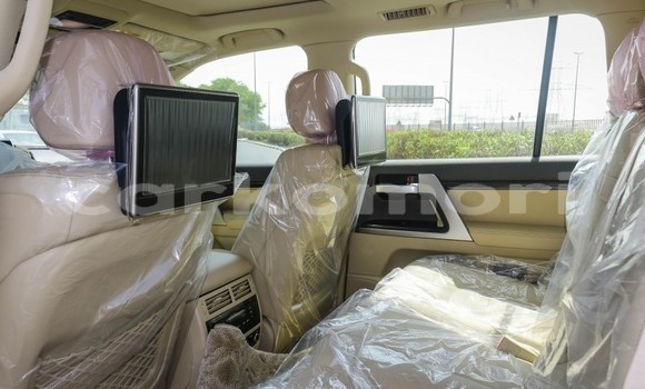 Acheter Occasion Voiture Toyota Land Cruiser Blanc à Domoni, Anjouan Acheter Occasion Voiture Toyota Land Cruiser Blanc à Domoni, Anjouan