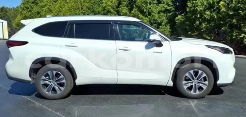 Big with watermark toyota highlander anjouan domoni 4024