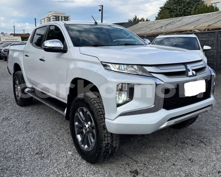 Big with watermark mitsubishi l200 grande comore moroni 4025