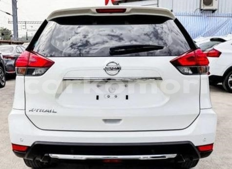 Big with watermark nissan x trail grande comore moroni 4026