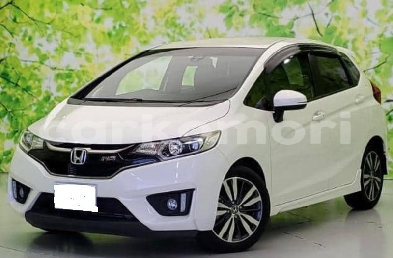 Big with watermark honda fit grande comore moroni 4027