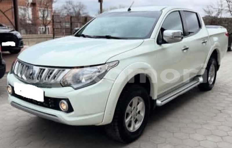 Big with watermark mitsubishi l200 anjouan domoni 4038