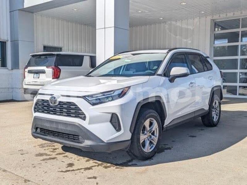 Big with watermark toyota rav4 njazidja mitsamiouli 4040