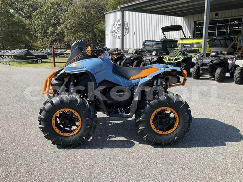 Big with watermark yamaha tmax moheli fomboni 4043