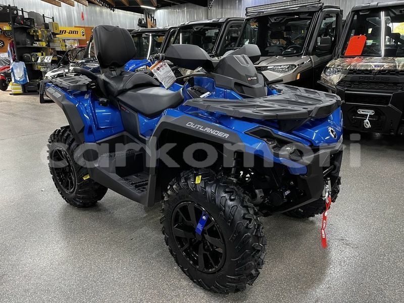 Big with watermark yamaha tmax moheli fomboni 4043