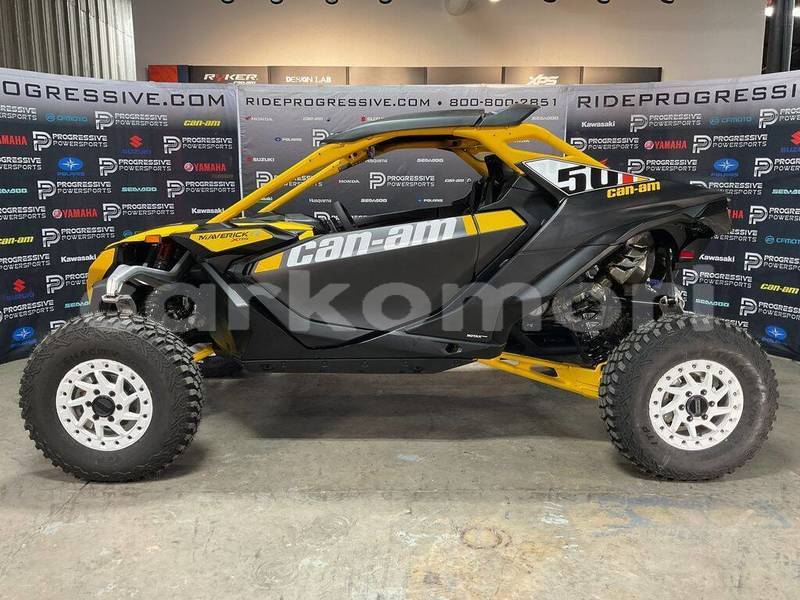 Big with watermark yamaha tmax moheli fomboni 4043