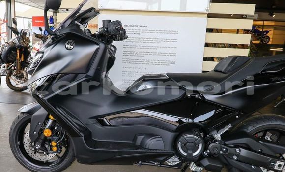 Buy New Yamaha TMAX Black Bike in Fomboni in Moheli Buy New Yamaha TMAX Black Bike in Fomboni in Moheli