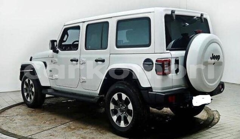 Big with watermark jeep wrangler grande comore moroni 4044