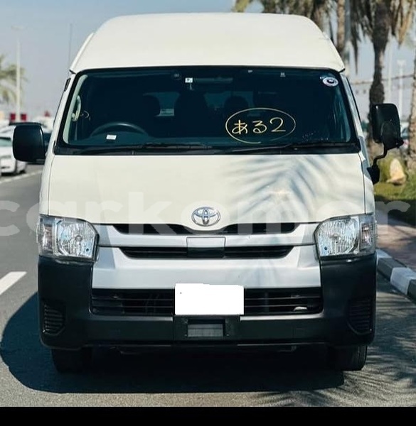 Big with watermark toyota hiace grande comore moroni 4049