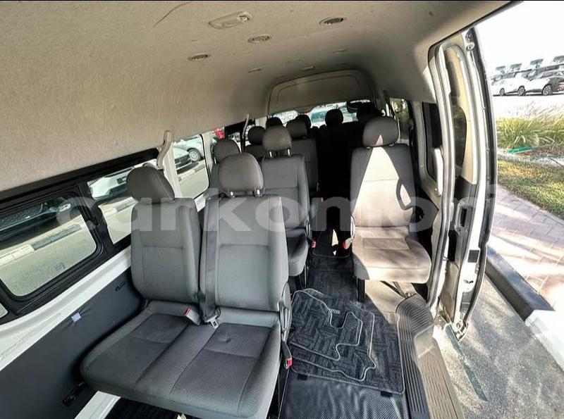 Big with watermark toyota hiace grande comore moroni 4049