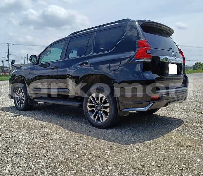 Big with watermark toyota land cruiser prado anjouan domoni 4052