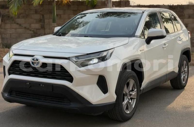 Big with watermark toyota rav4 anjouan domoni 4053