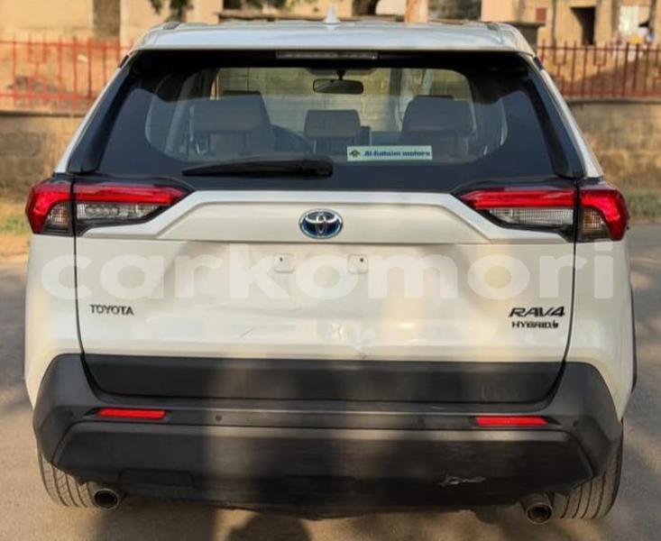 Big with watermark toyota rav4 anjouan domoni 4053
