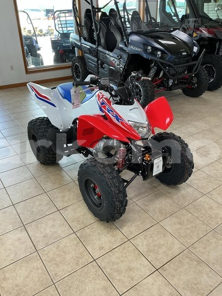 Big with watermark honda trx ndzuwani moutsamoudou 4055