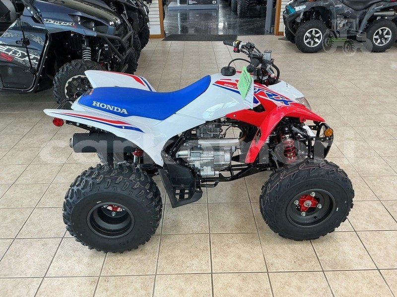 Big with watermark honda trx ndzuwani moutsamoudou 4055