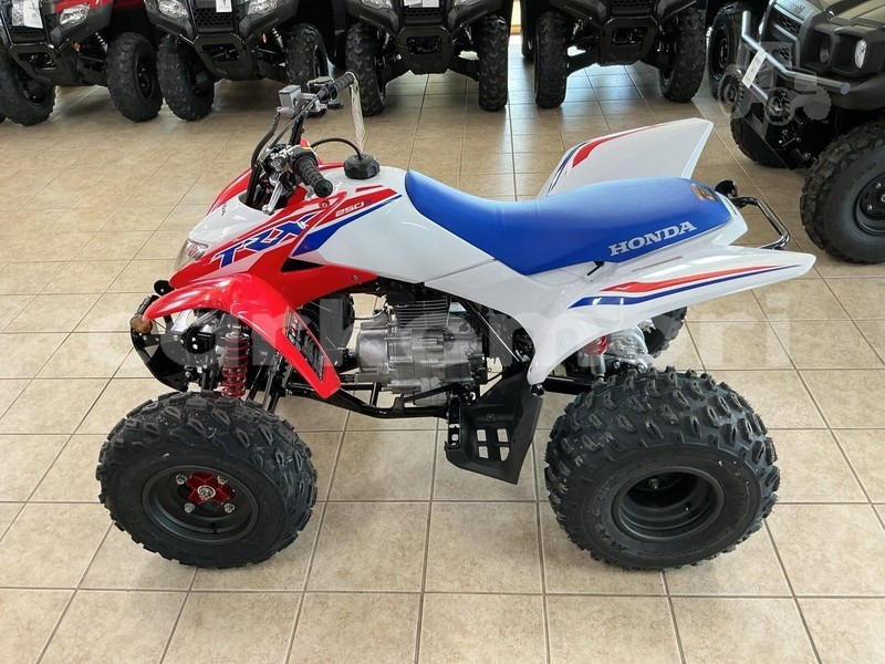 Big with watermark honda trx ndzuwani moutsamoudou 4055