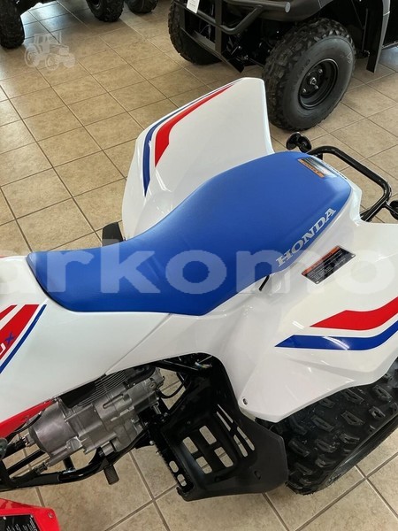 Big with watermark honda trx ndzuwani moutsamoudou 4055