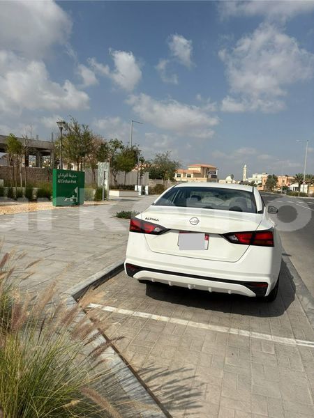 Big with watermark nissan altima grande comore moroni 4056
