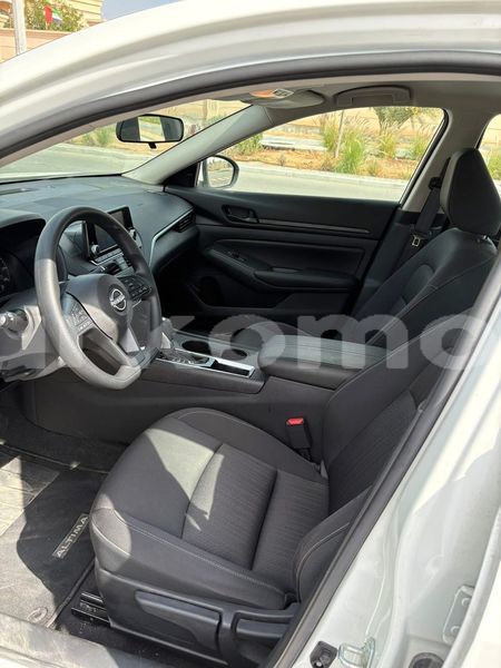 Big with watermark nissan altima grande comore moroni 4056