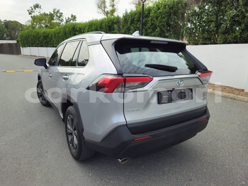 Big with watermark toyota rav4 grande comore import dubai 4059