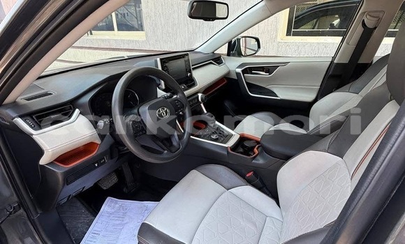 Acheter Occasion Voiture Toyota RAV4 Noir à Import - Dubai, Grande Comore Acheter Occasion Voiture Toyota RAV4 Noir à Import - Dubai, Grande Comore