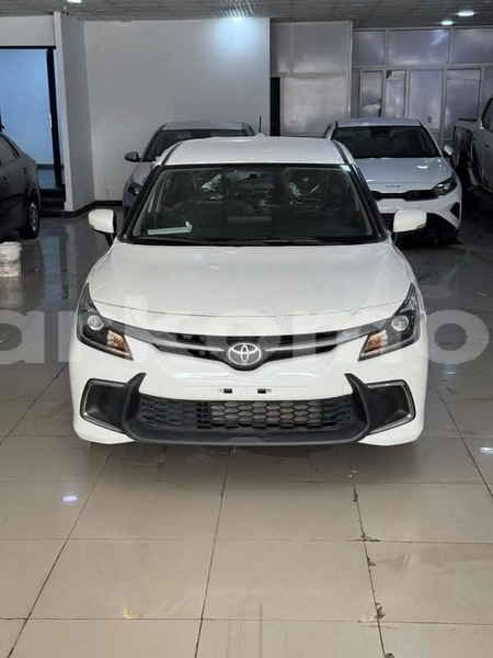 Big with watermark toyota starlet grande comore import dubai 4065