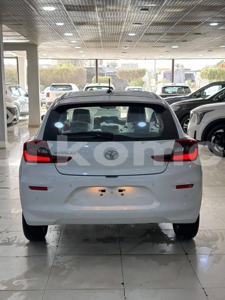 Big with watermark toyota starlet grande comore import dubai 4065