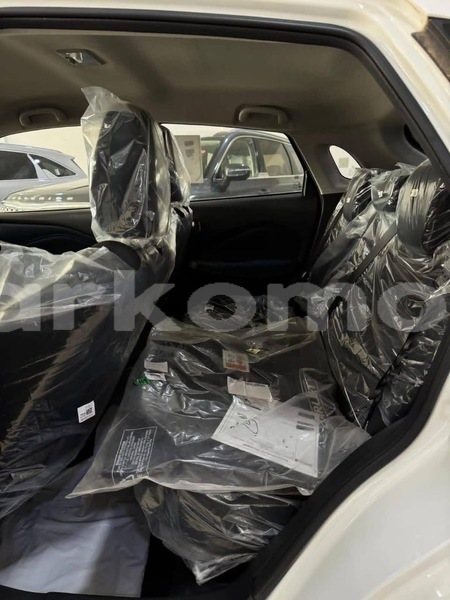 Big with watermark toyota starlet grande comore import dubai 4065