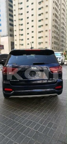 Big with watermark kia sorento grande comore import dubai 4066