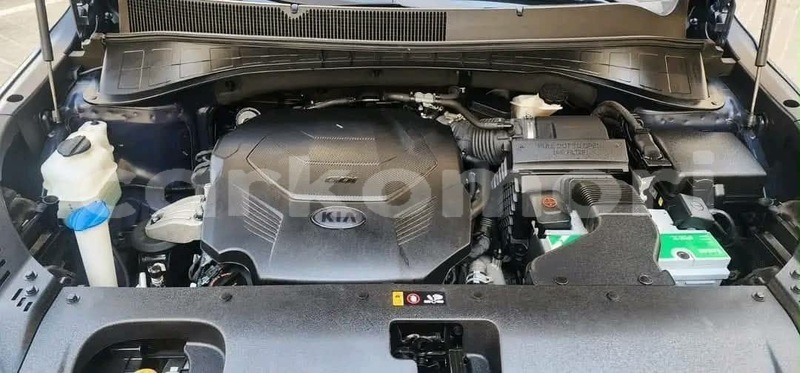 Big with watermark kia sorento grande comore import dubai 4066