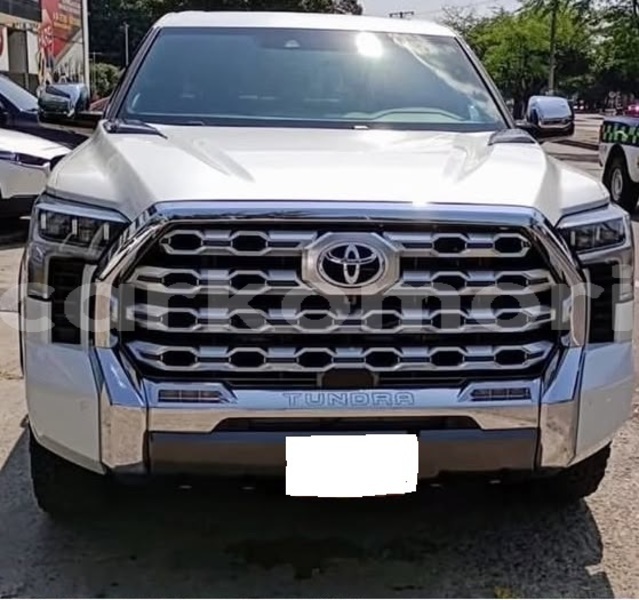 Big with watermark toyota tundra anjouan domoni 4067