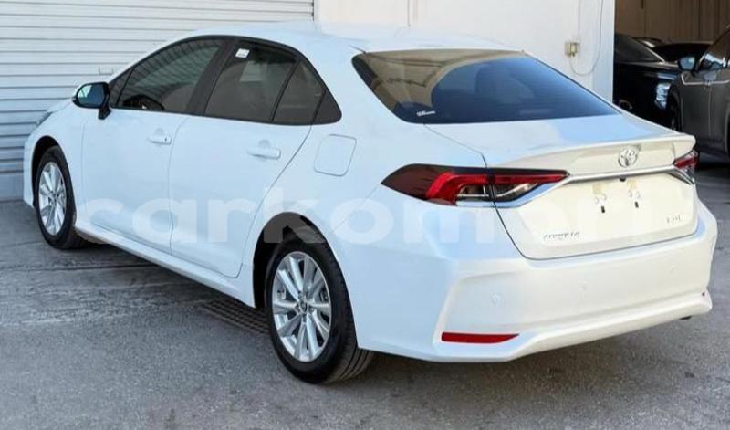 Big with watermark toyota corolla anjouan domoni 4078