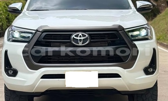 Acheter Occasion Voiture Toyota Hilux Blanc à Domoni, Anjouan Acheter Occasion Voiture Toyota Hilux Blanc à Domoni, Anjouan