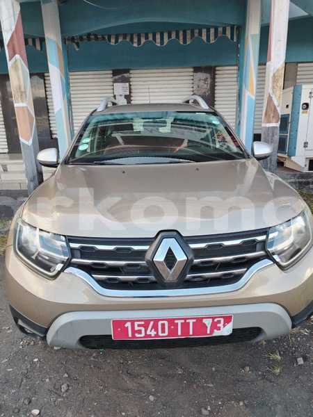 Big with watermark renault duster grande comore moroni 4086