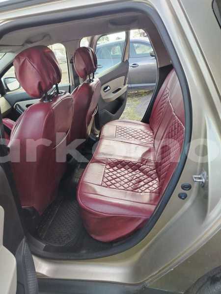 Big with watermark renault duster grande comore moroni 4086