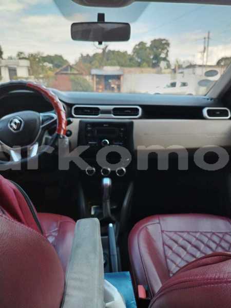 Big with watermark renault duster grande comore moroni 4086