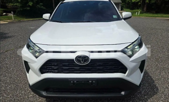Acheter Occasion Voiture Toyota RAV4 Blanc à Domoni, Anjouan