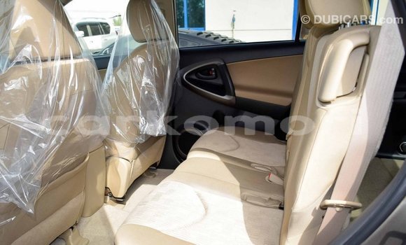 Acheter Import Voiture Toyota 4Runner Autre à Import - Dubai, Grande Comore Acheter Import Voiture Toyota 4Runner Autre à Import - Dubai, Grande Comore