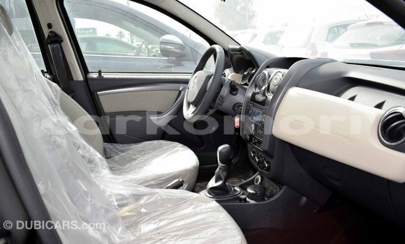 Acheter Import Voiture Renault Duster Noir à Import - Dubai, Grande Comore Acheter Import Voiture Renault Duster Noir à Import - Dubai, Grande Comore