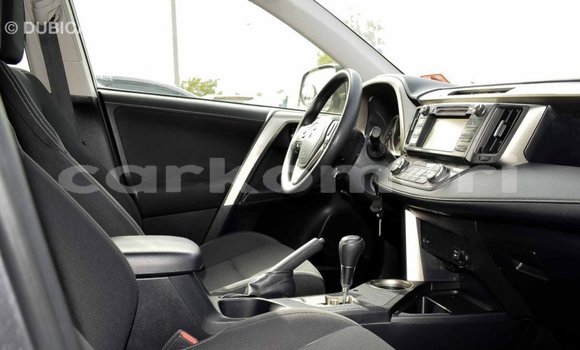 Acheter Import Voiture Toyota 4Runner Autre à Import - Dubai, Grande Comore Acheter Import Voiture Toyota 4Runner Autre à Import - Dubai, Grande Comore