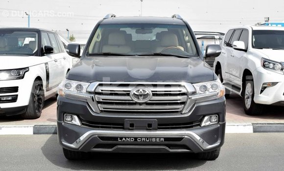 Acheter Import Voiture Toyota Land Cruiser Autre à Import - Dubai, Grande Comore Acheter Import Voiture Toyota Land Cruiser Autre à Import - Dubai, Grande Comore