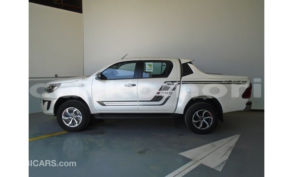 Buy Import Toyota Hilux Other Car in Import - Dubai in Great Comore Buy Import Toyota Hilux Other Car in Import - Dubai in Great Comore