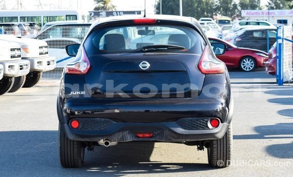 Acheter Import Voiture Nissan Juke Noir à Import - Dubai, Grande Comore