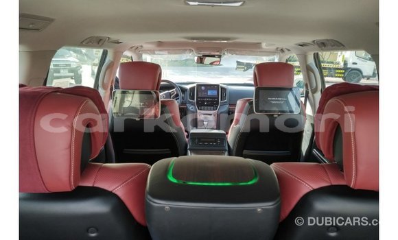 Buy Import Toyota Land Cruiser Black Car in Import - Dubai in Great Comore Buy Import Toyota Land Cruiser Black Car in Import - Dubai in Great Comore