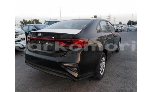 Acheter Import Voiture Kia Cerato Noir à Import - Dubai, Grande Comore